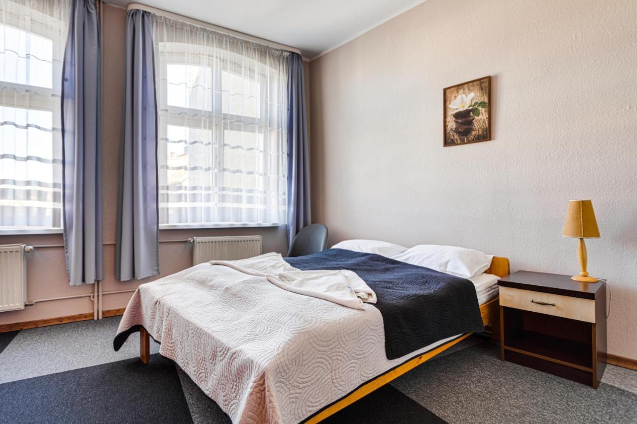 Hotel Sowa Эльблонг Экстерьер фото