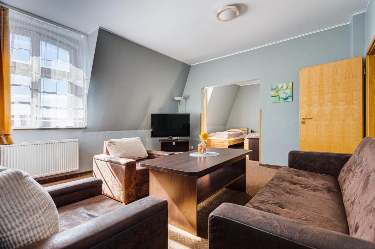 Hotel Sowa Эльблонг Экстерьер фото