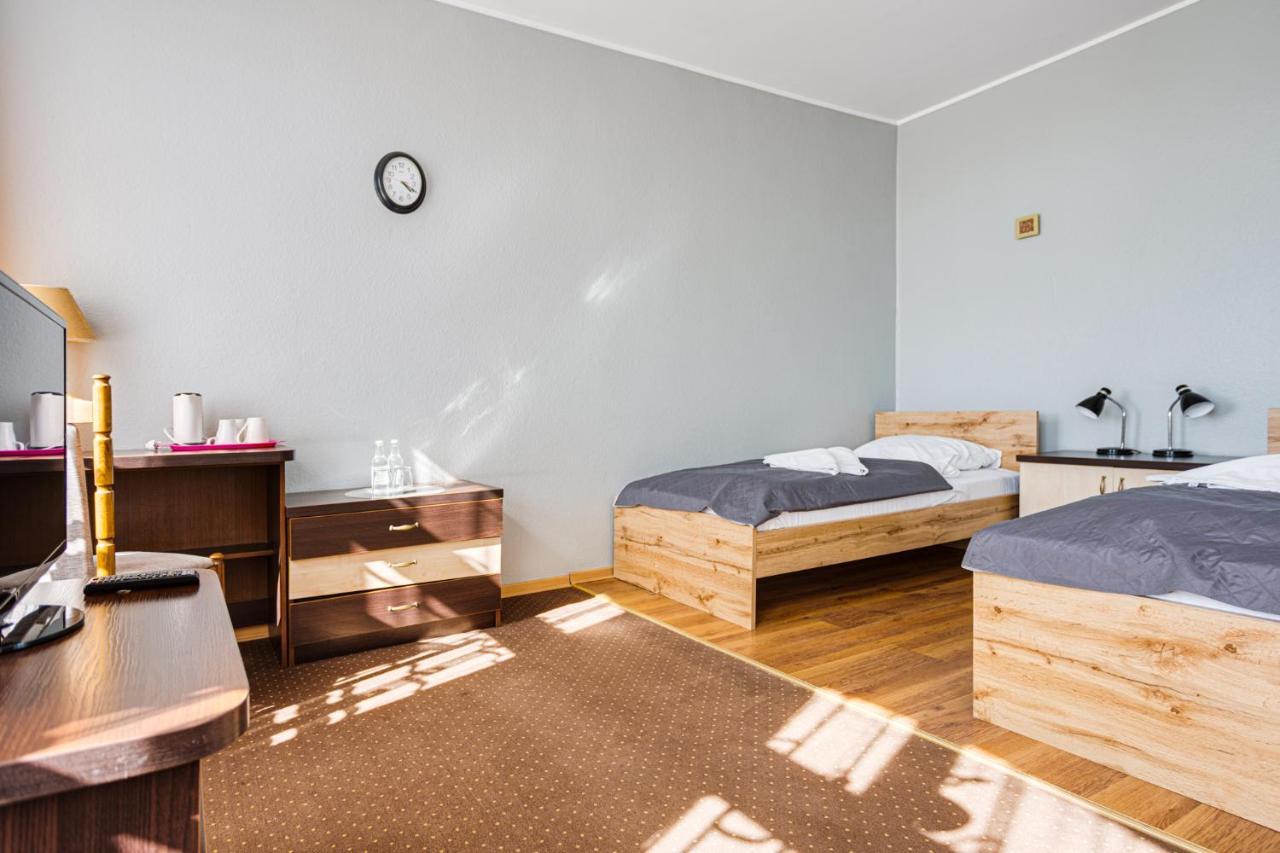 Hotel Sowa Эльблонг Экстерьер фото