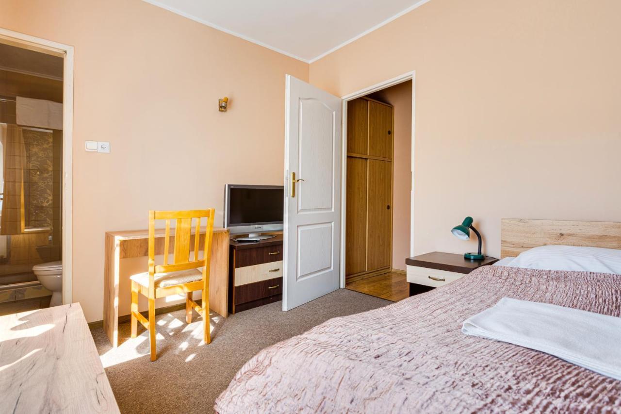 Hotel Sowa Эльблонг Экстерьер фото