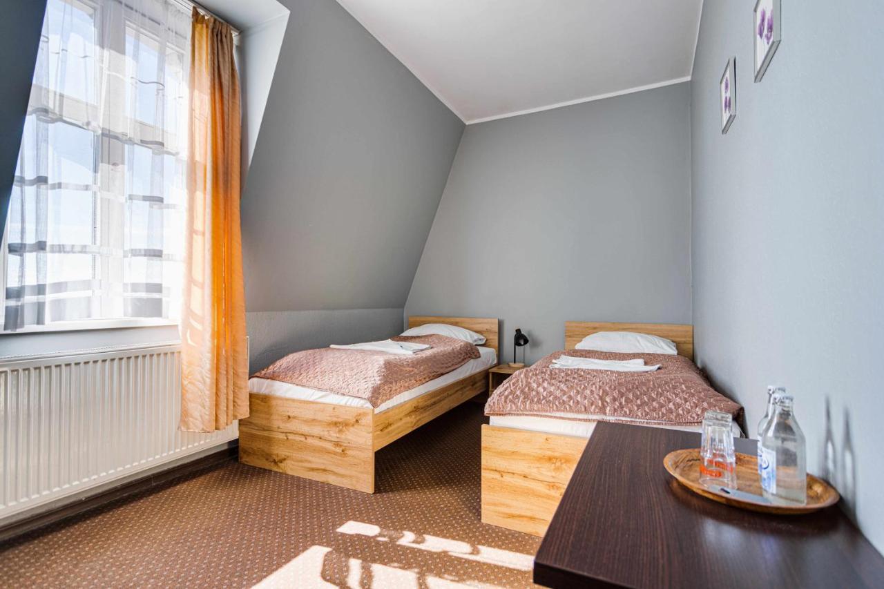 Hotel Sowa Эльблонг Экстерьер фото
