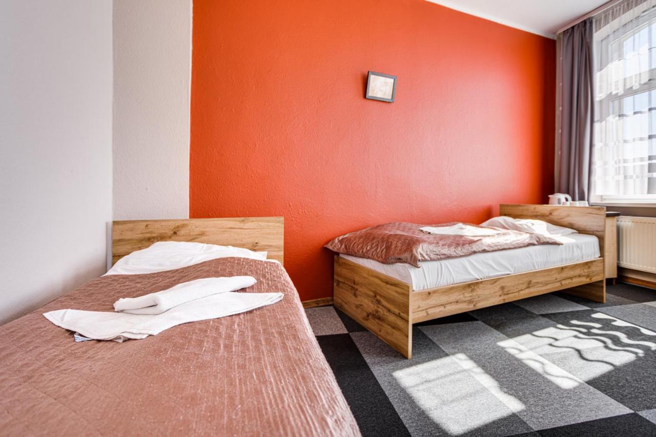 Hotel Sowa Эльблонг Экстерьер фото