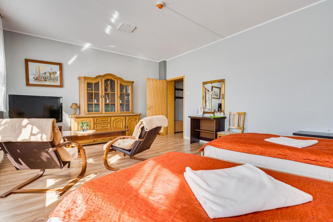 Hotel Sowa Эльблонг Экстерьер фото