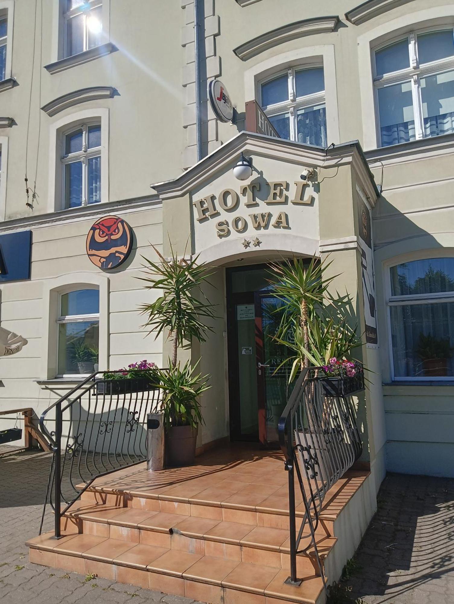 Hotel Sowa Эльблонг Экстерьер фото
