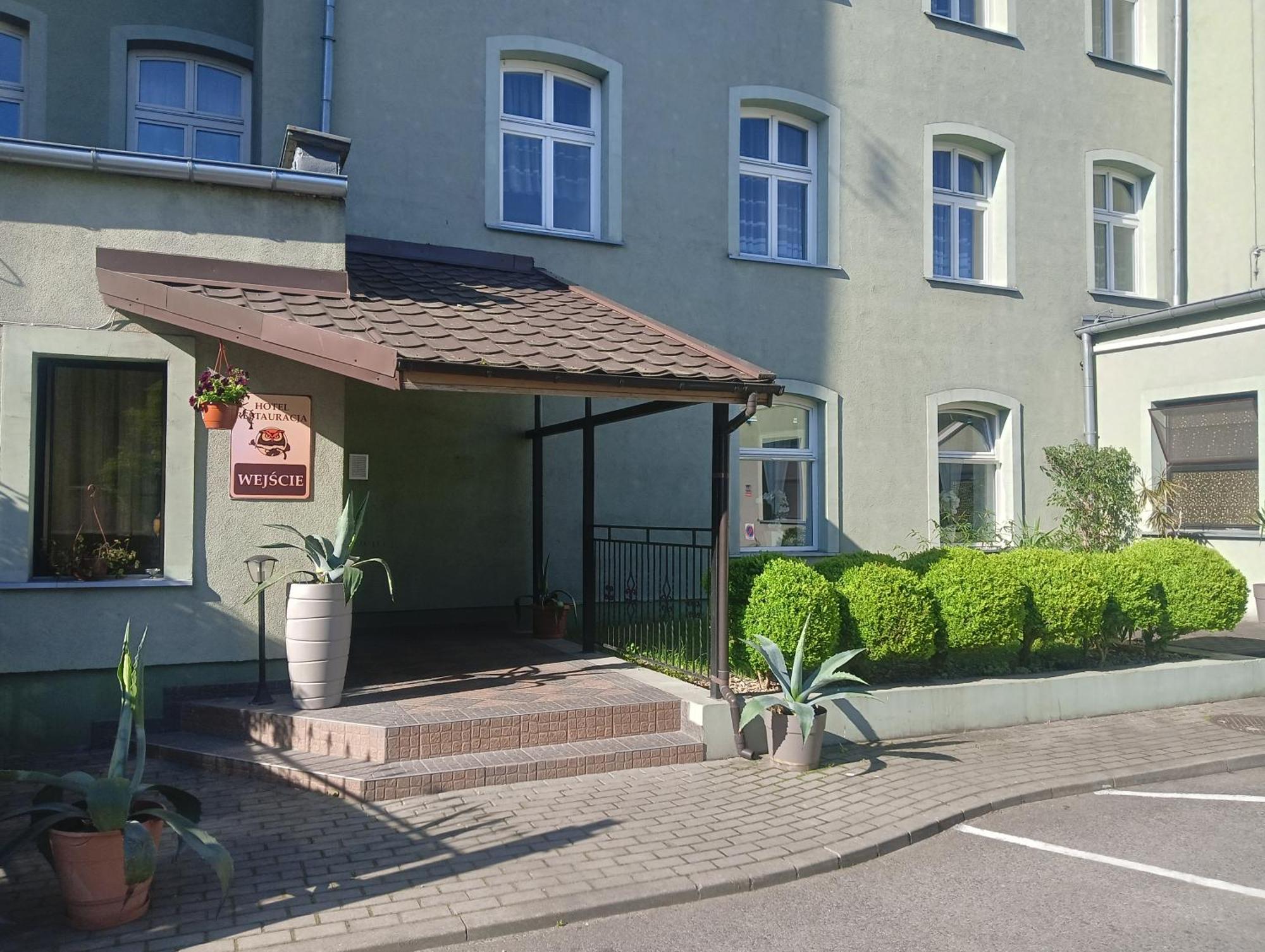 Hotel Sowa Эльблонг Экстерьер фото