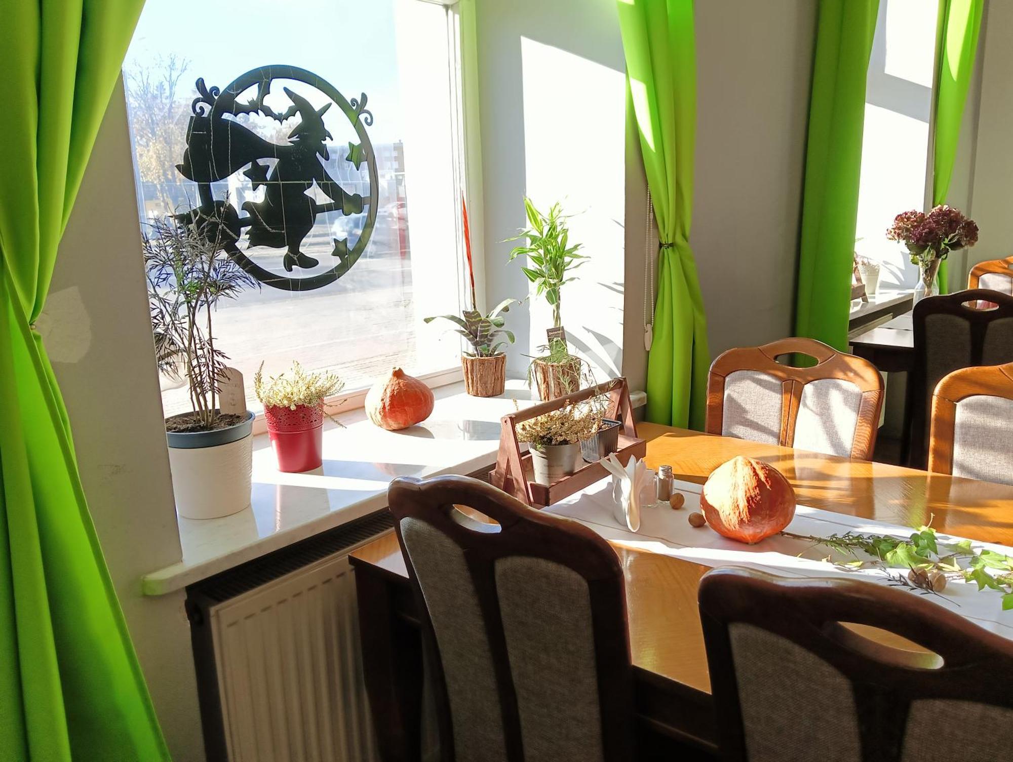 Hotel Sowa Эльблонг Экстерьер фото